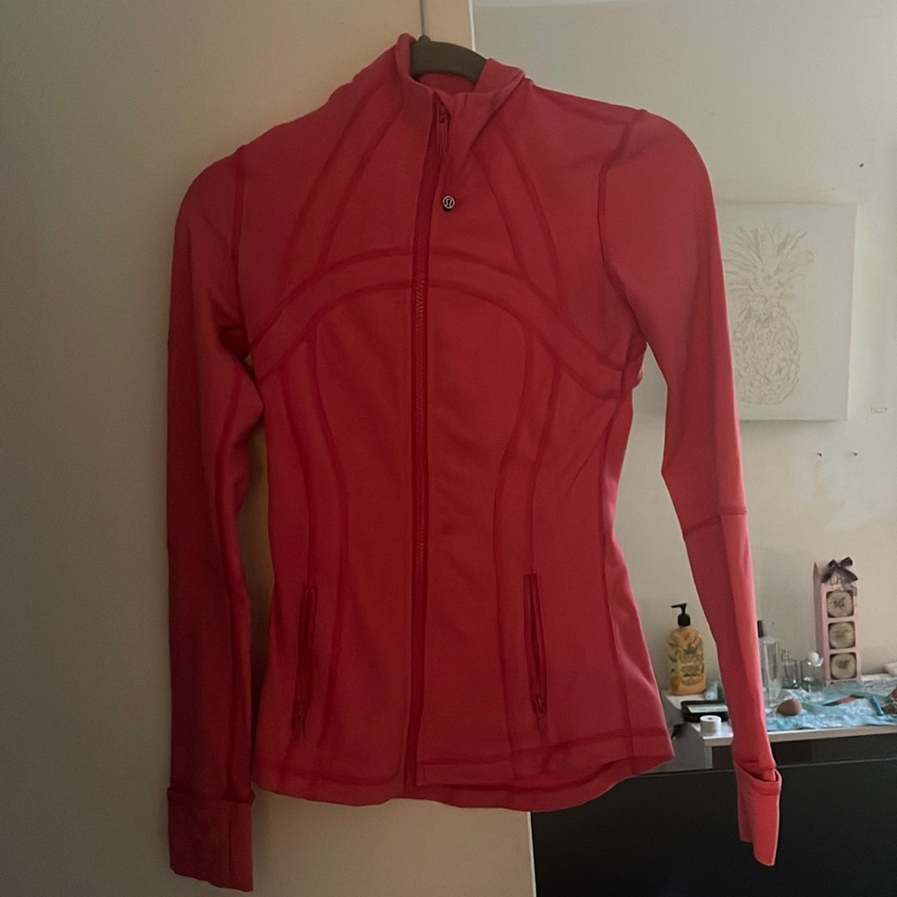 Womens small Lululemon zip up sweaters.  3 colors : Pink, white and black.